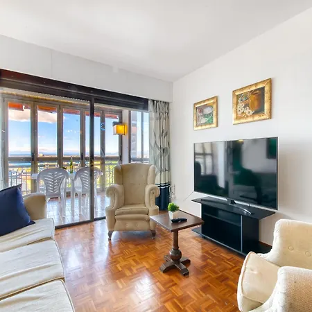 Paramon For 6 Pers Apartment *